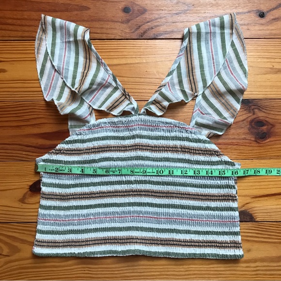 Shein Multi-Colored Curve Ruffle Cinch Crop Top, EUC, 3XL - Picture 6 of 11